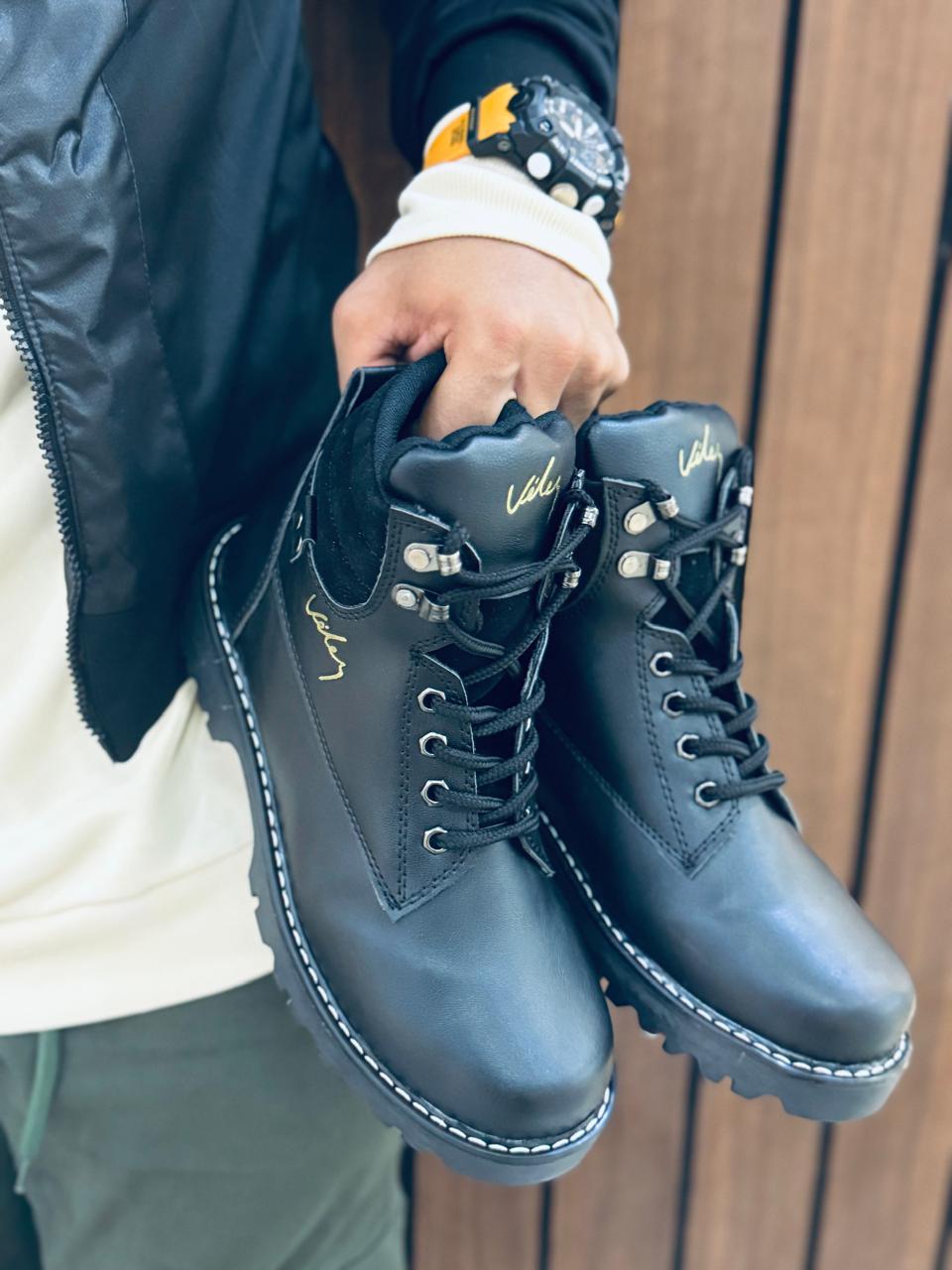 BOTA VELEZ UNISEX 22